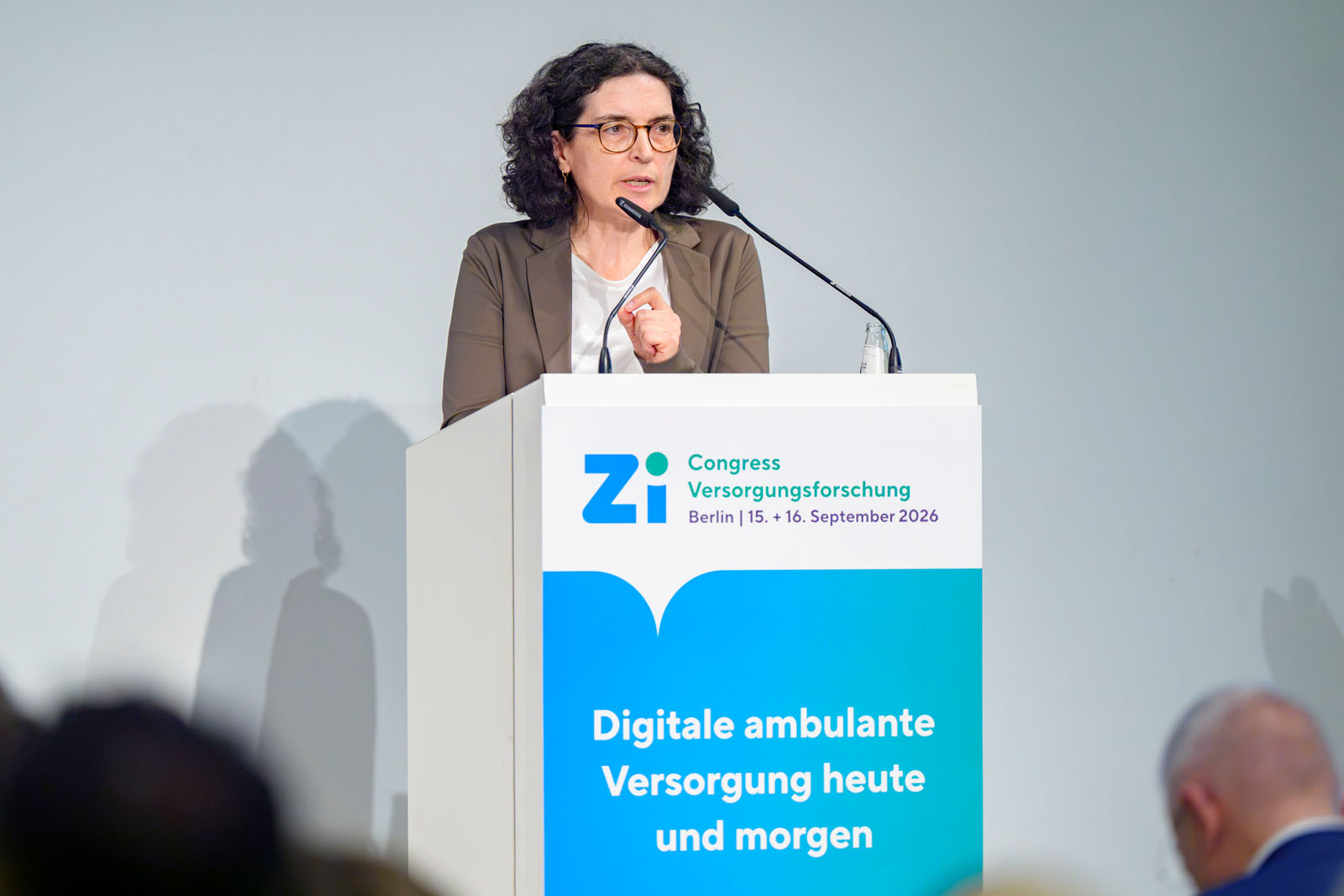 Andrea Fein-Beuter während ihres Vortrages.